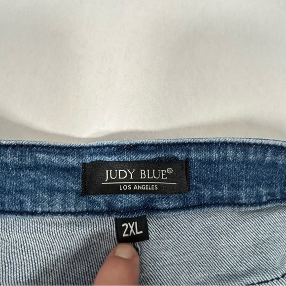 Judy Blue Jean Shorts Blue Distressed Cut-Offs - Picture 7 of 12